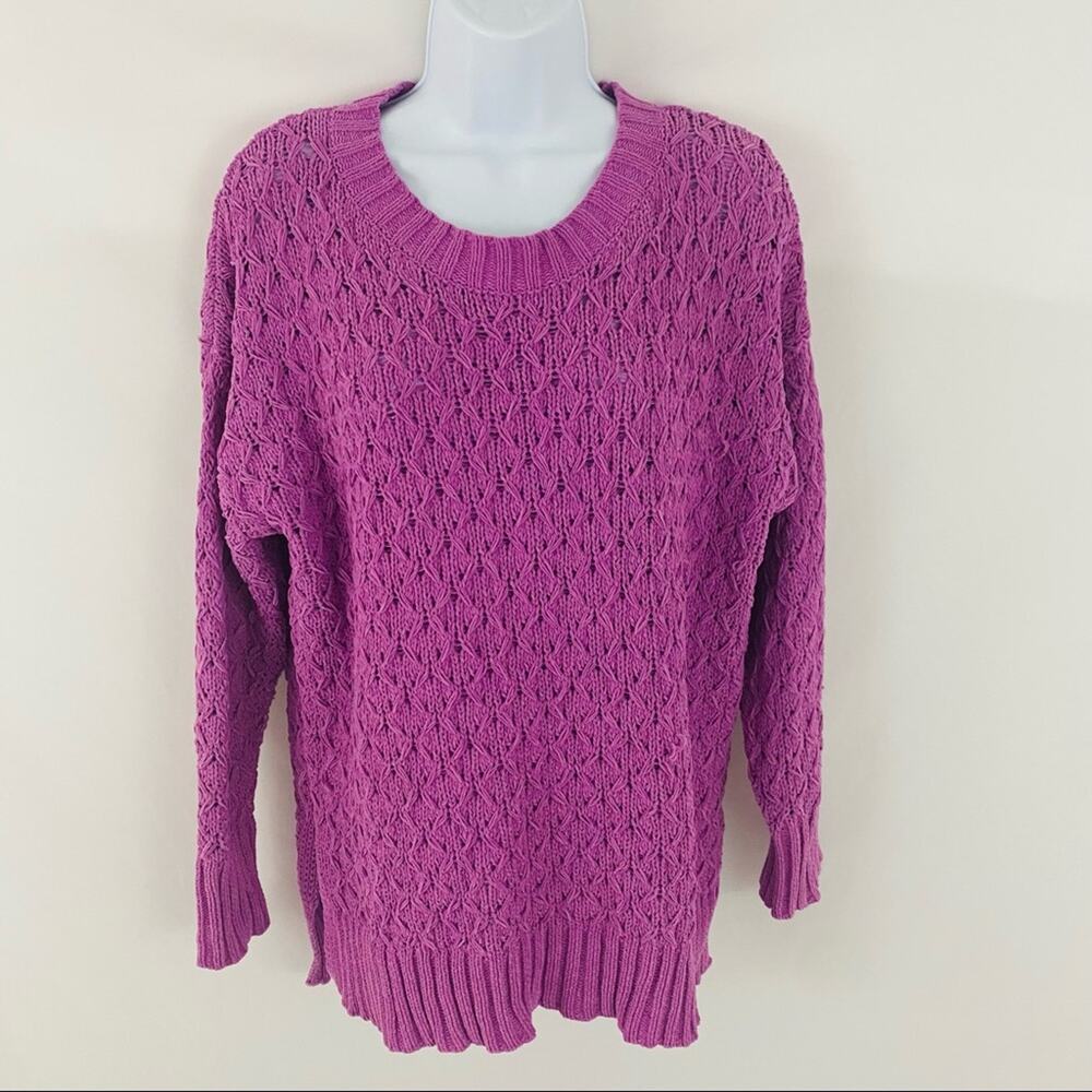 NWT Seven7 Sweater Size Small